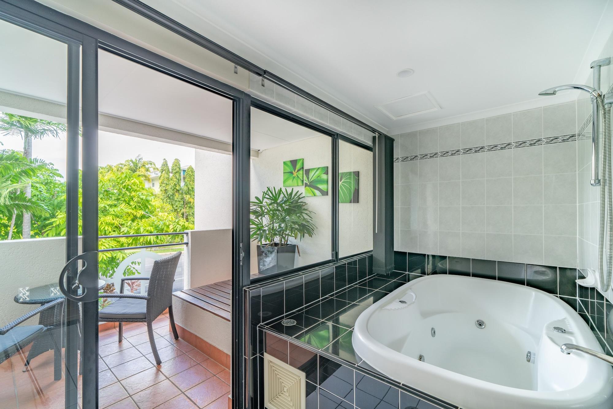 Regal Port Douglas Bagian luar foto