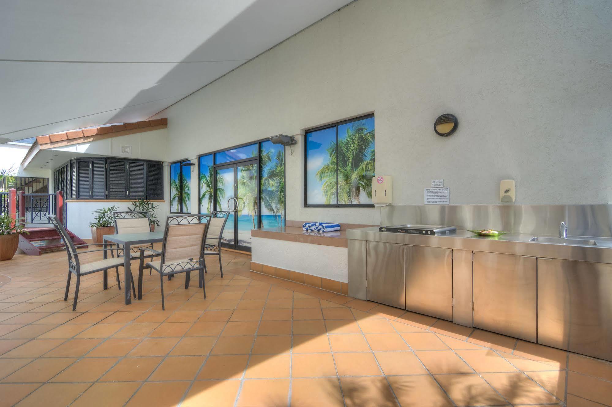 Regal Port Douglas Bagian luar foto